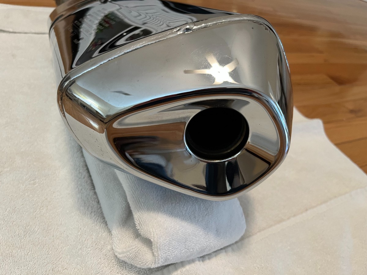 R1250RT Chrome Exhaust 7.jpg